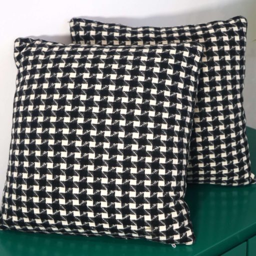 Hound Tooth Fabric Throw Pillows